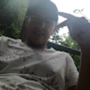 Meet your Posher, Javier felipe